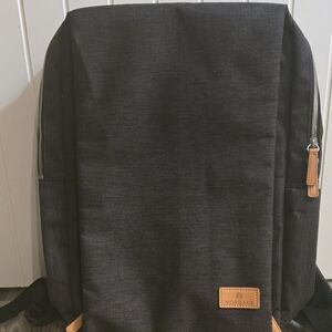 Nordace Men's Labtop Backpack in Black and Tan